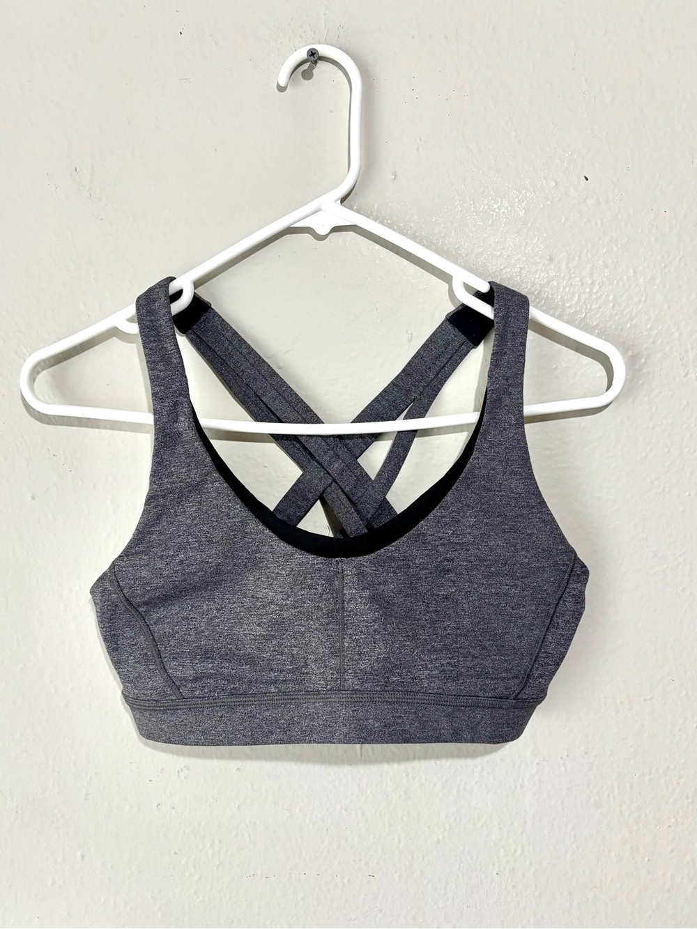 lululemon athletica Heather Gray Crisscross Back Sports Bra - Picture 2 of 8